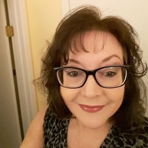 Meet your Posher, Anita